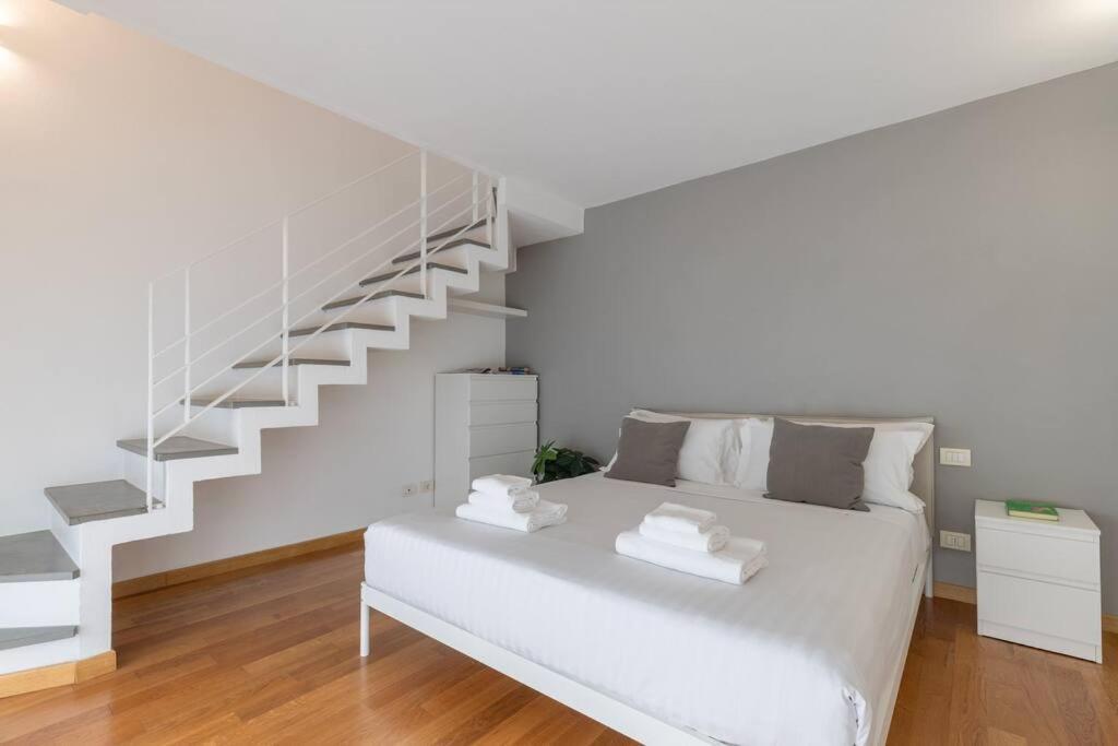 Ammirato Duplex In Флоренция Экстерьер фото